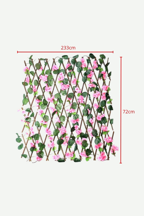 Cerca de Hojas Con Flores Artificiales