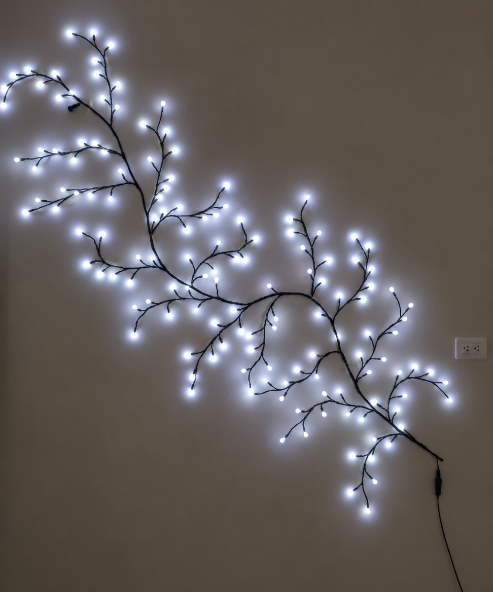 Ramal Dorado con 220 Luces LED Blancas