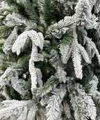 Árbol de Navidad Nevado Verde con Efecto Flock