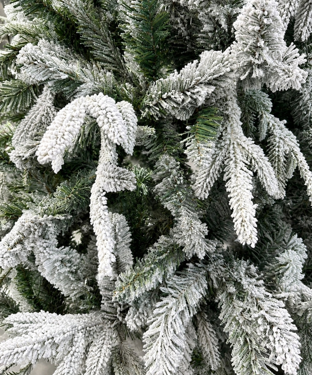 Árbol de Navidad Nevado Verde con Efecto Flock